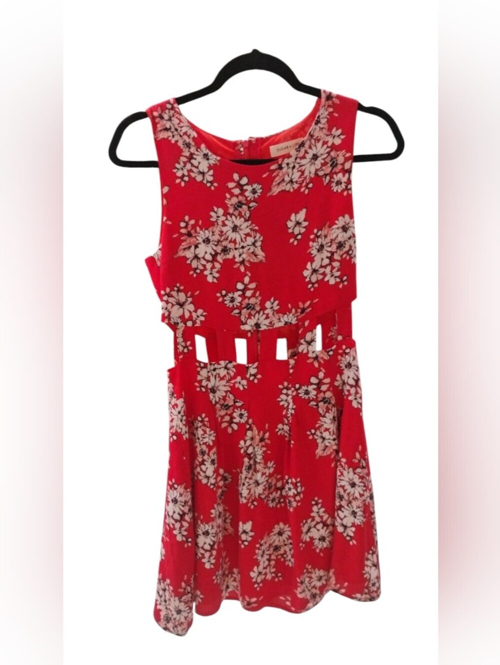 Sugar Lips Women's Red Floral W Cutouts Dress Sz M ❤️